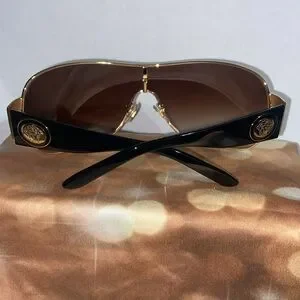 Versace | Accessories | Gently Use Versace Sunglasses | Poshmark display picture 2
